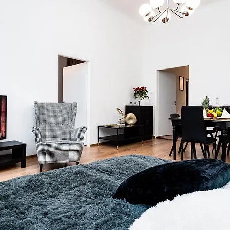 Black Gold Kingdom * Prague